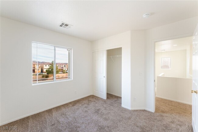 Building Photo - 4045 Puebla St