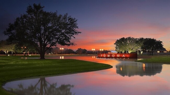 Building Photo - 2331 Peach Oak Xing