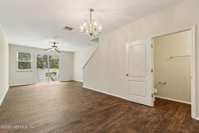 Building Photo - 6034 Bartram Village Dr