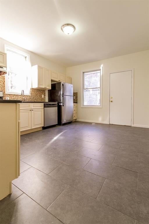 Building Photo - 86 Highwood Terrace