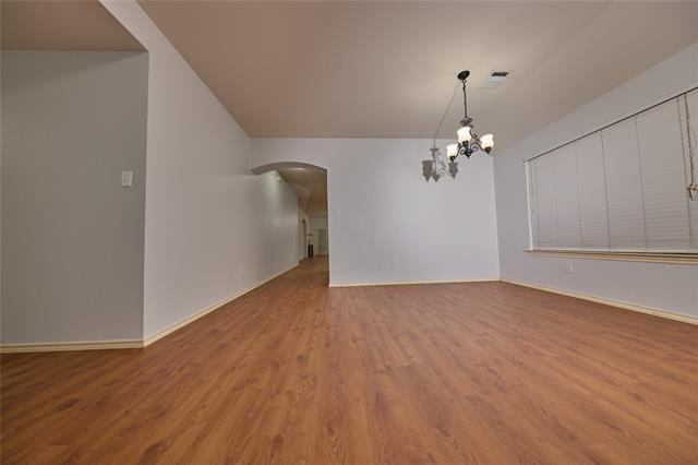 Building Photo - 4616 Brighton Dr