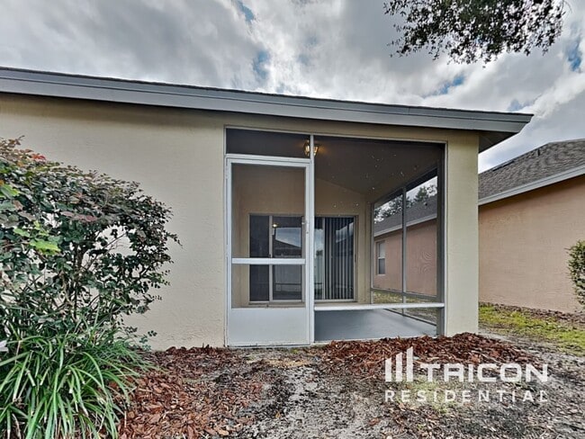 Building Photo - 31422 Shaker Cir