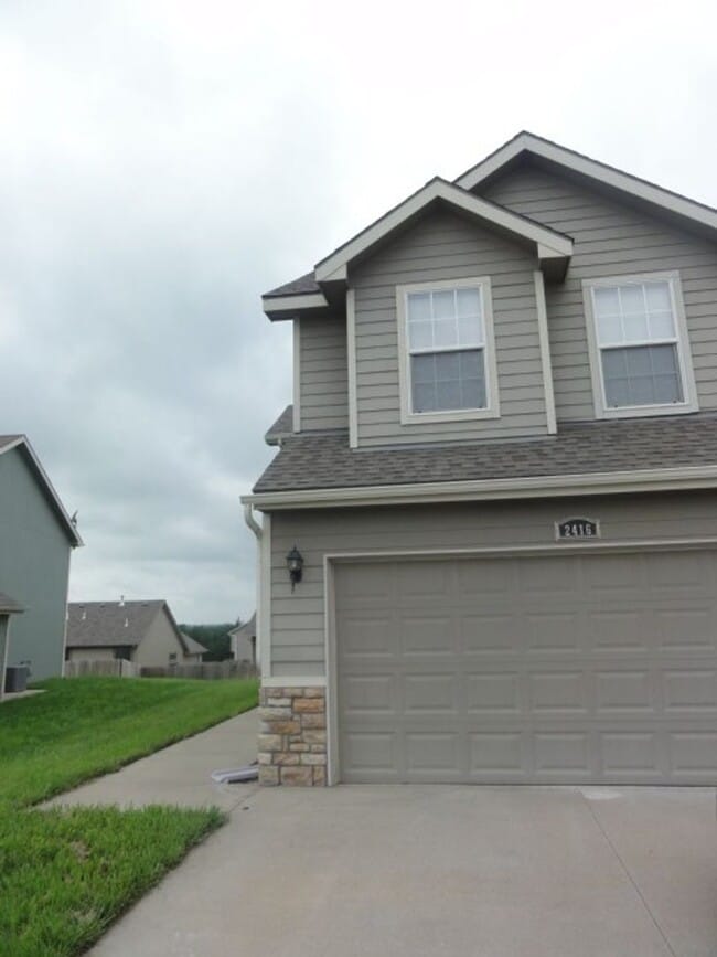 Building Photo - North Park Location, Beautiful Home