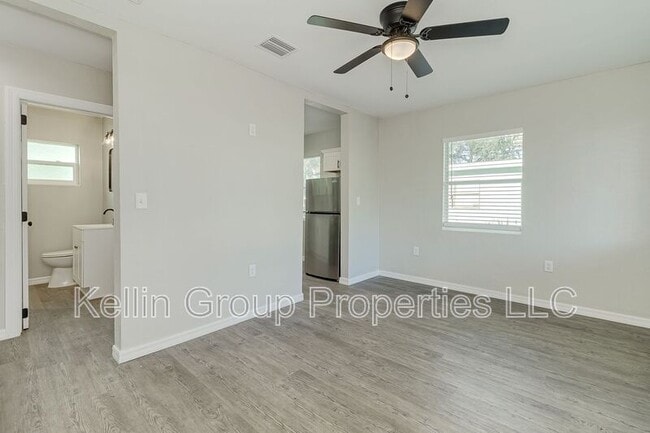 Building Photo - 225 Tuscarora St