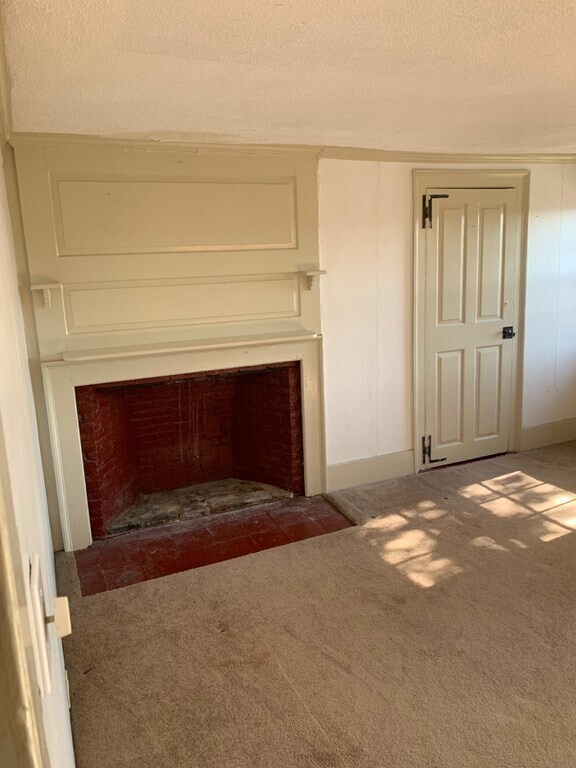 Building Photo - 11 Hodges Ct