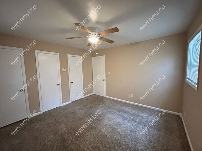 Building Photo - 3780 Cedar Hurst Way