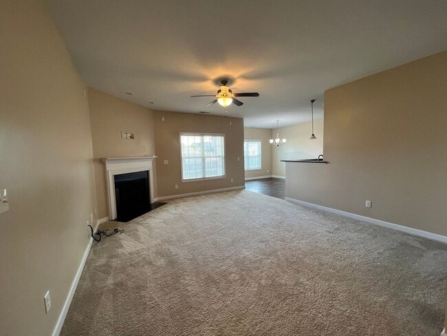 Building Photo - 93 Samuel Nicholas Dr