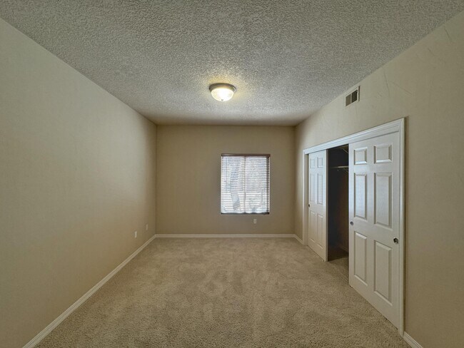 Building Photo - 4319 Summer Hill Ln NW