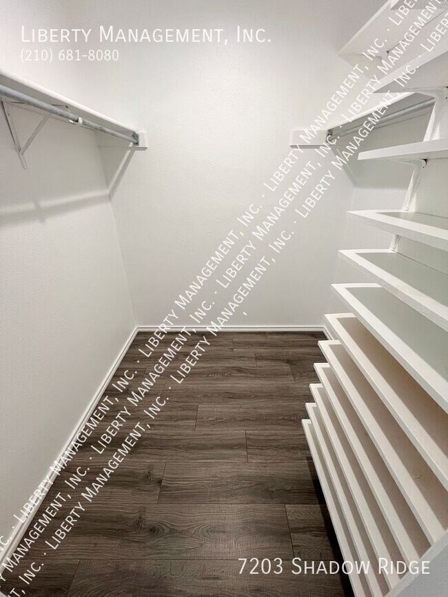 Building Photo - 7203 Shadow Ridge