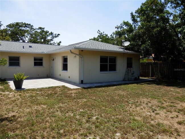Building Photo - 3301 52nd Way N