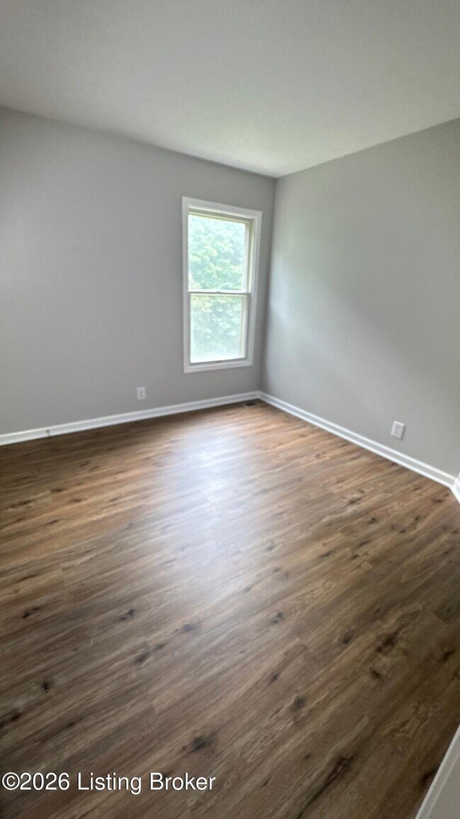 Building Photo - 7421 Spring Run Dr