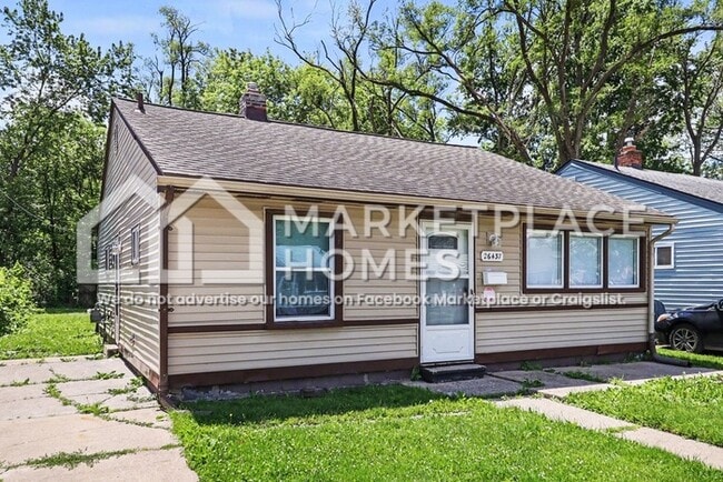 Building Photo - 26437 Lehigh St