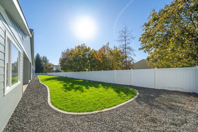 Building Photo - 4283 N Stout Ct