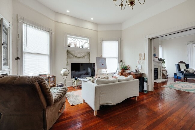 Building Photo - 295 Oglethorpe Ave