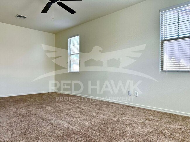 Building Photo - 9728 E Axle Ave