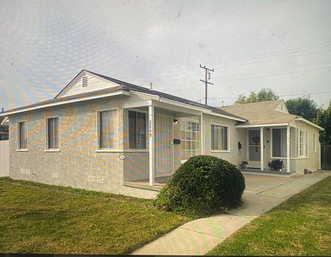 Building Photo - 2249 Granada Ave