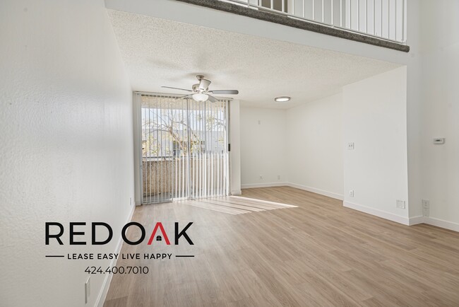 Building Photo - 8430 1/2 Cedros Ave-333