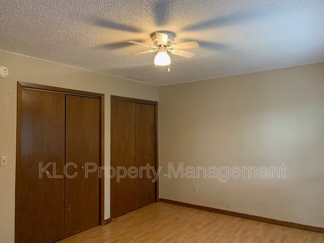 Building Photo - 1341 Stewart St