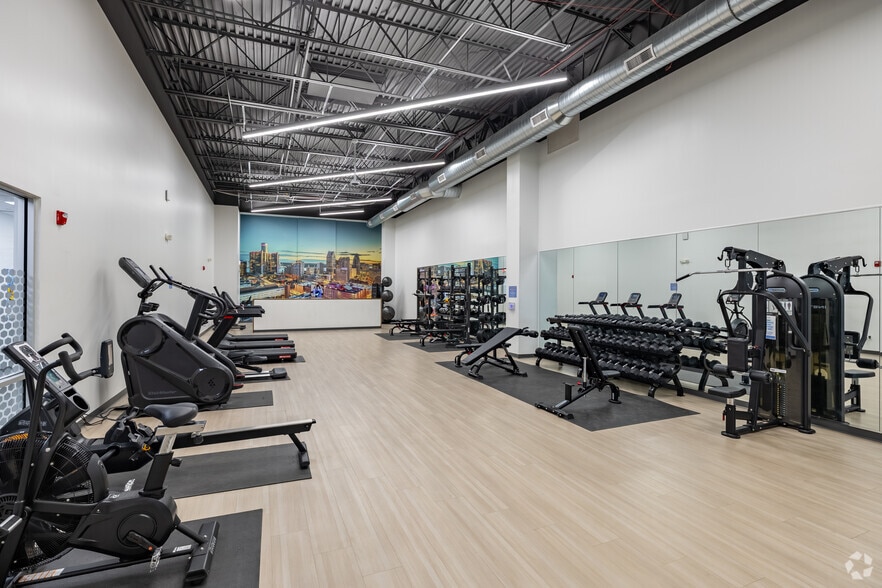 Fitness Center - Union at Dearborn Student Apartments