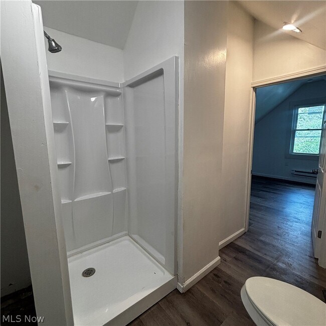 Building Photo - 3736 E 153rd St