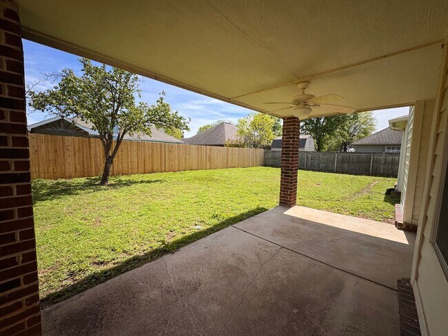 Building Photo - 3 Bedroom 2 bath Bixby Schools