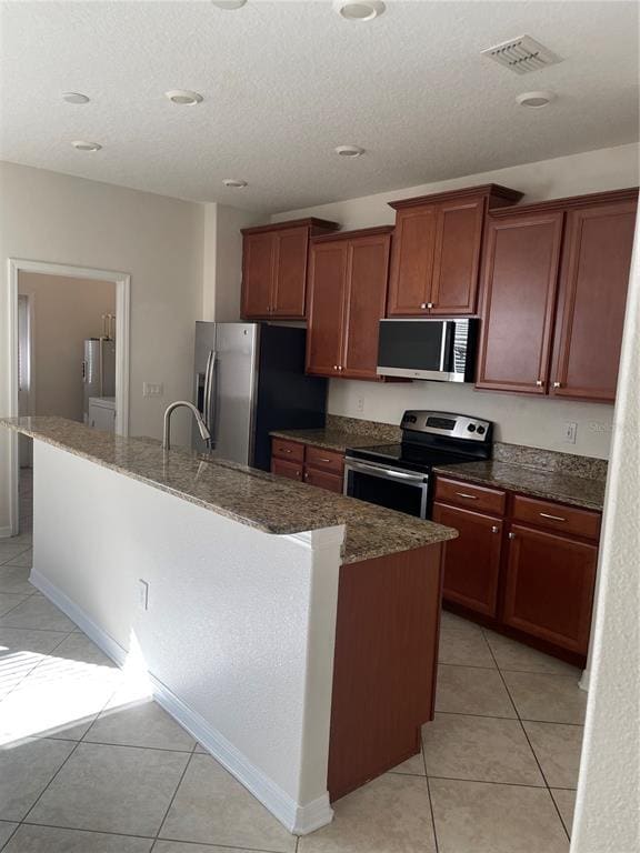 Building Photo - 7654 Fairgrove Ave