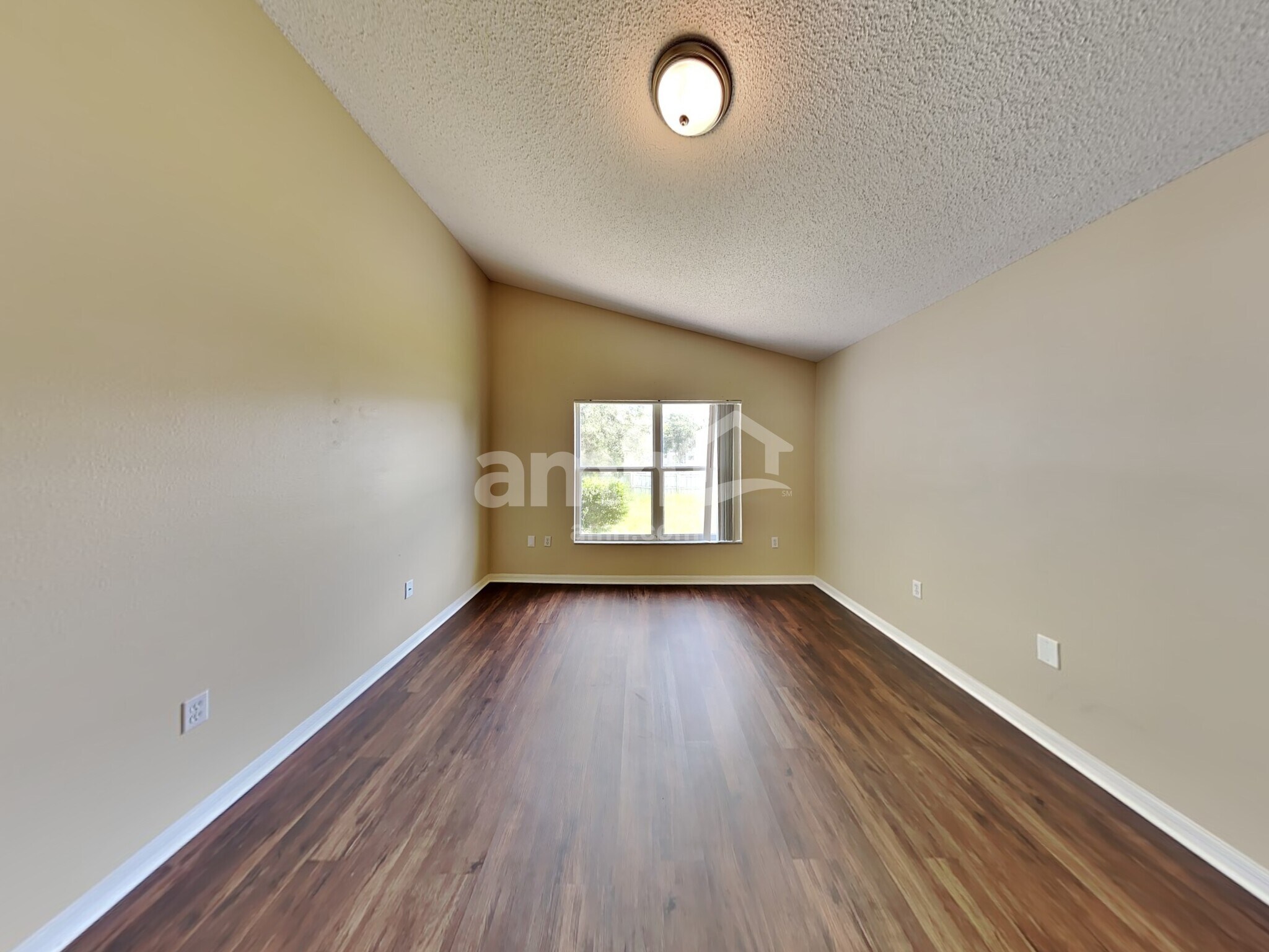Building Photo - 2229 Hunters Greene Dr