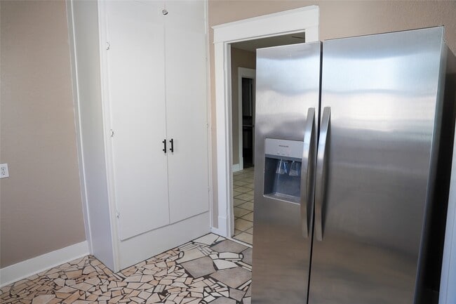 Building Photo - 1712 19th St