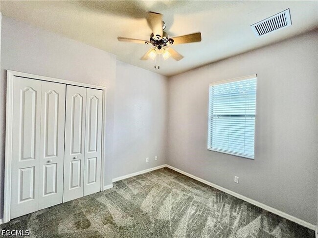 Building Photo - 12074 Country Day Cir