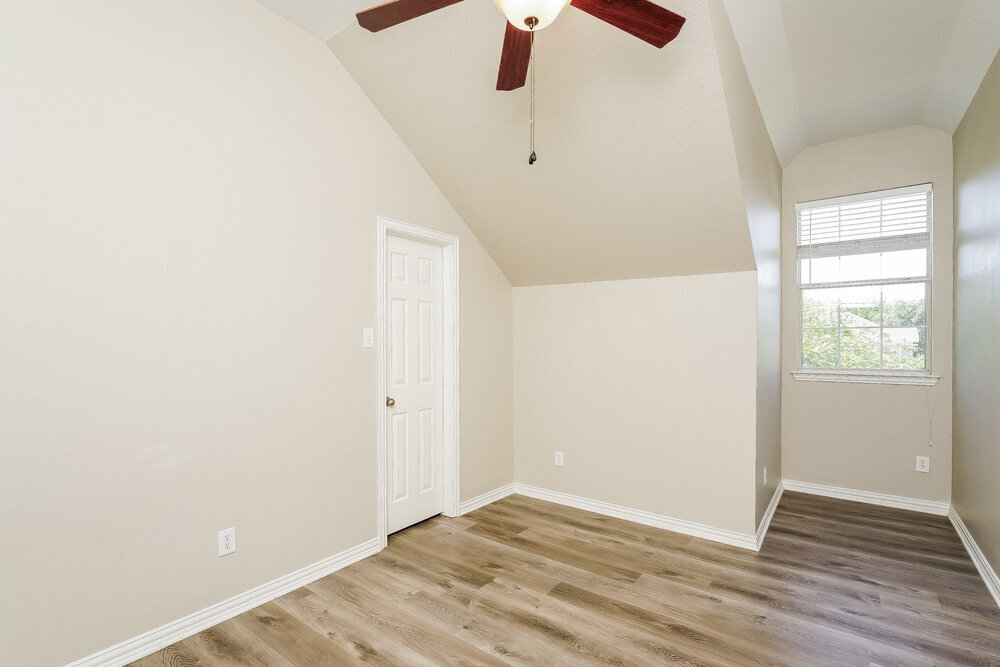 Building Photo - 10345 Nantucket Dr