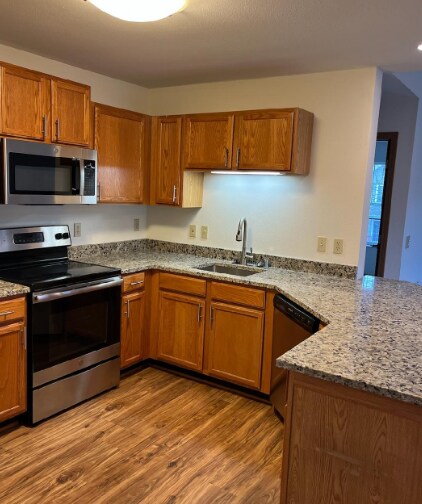Building Photo - 360 Prairie Oaks Dr