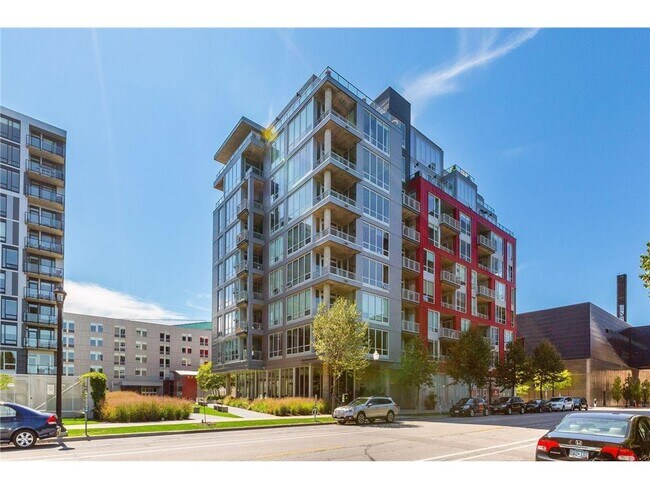 Building Photo - 901 S 2nd St