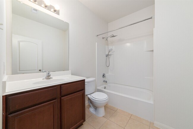 Building Photo - 12054 Fairquarter Ln
