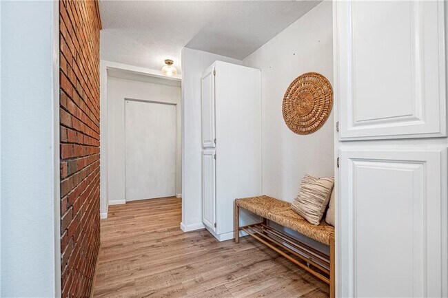 Building Photo - 1 Syston Ln