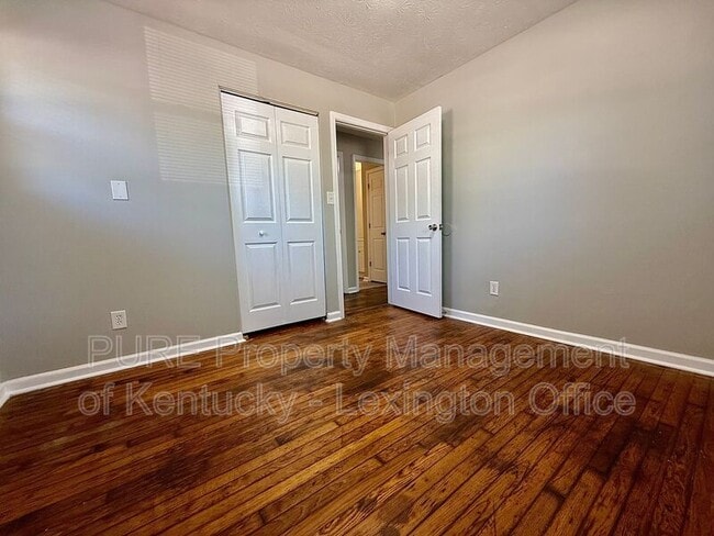 Building Photo - 3616 Grace Dr