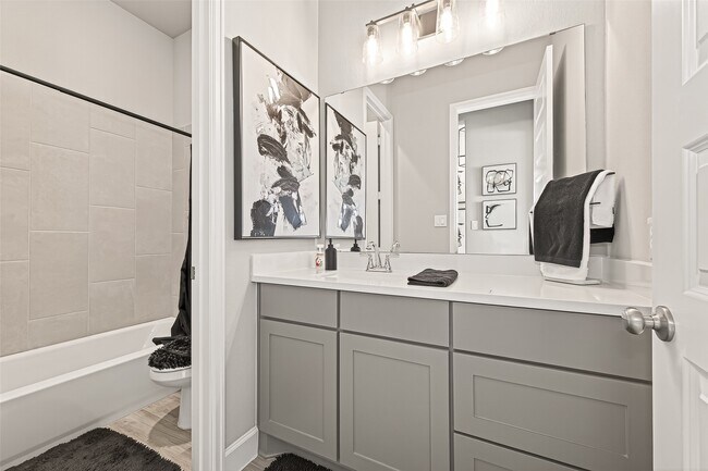 Building Photo - 2806 Sycamore Wood Trce