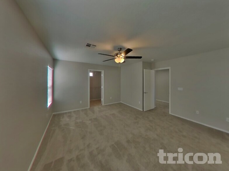 Building Photo - 5292 Tipper Ave