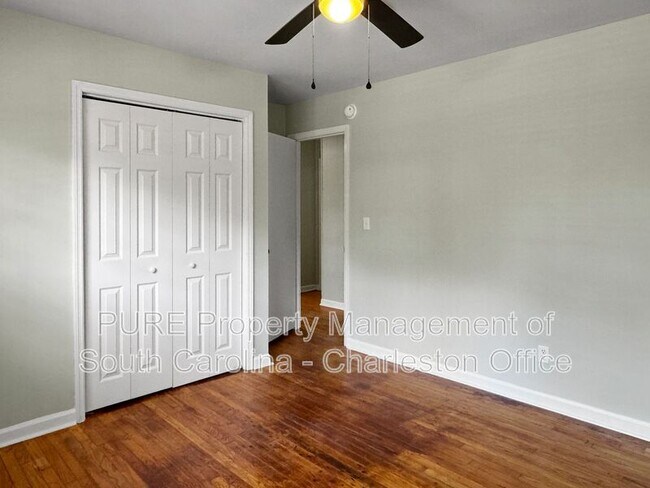 Building Photo - 2640 Orchid Ave