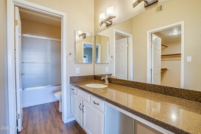 Building Photo - 11333 N 92nd St