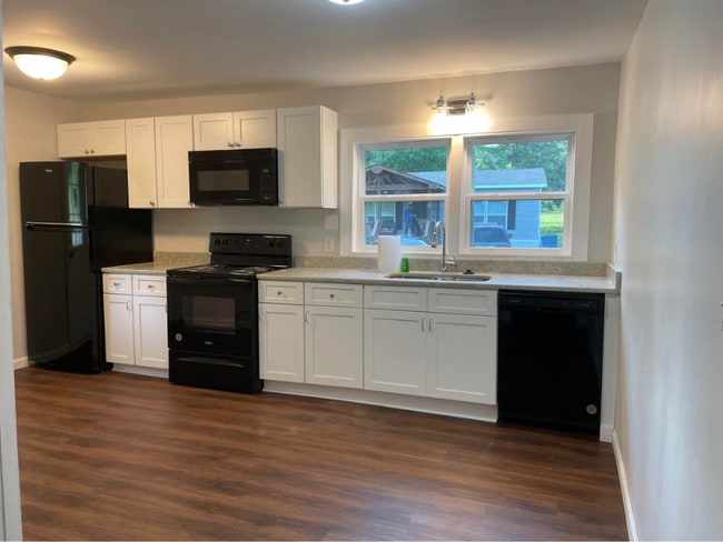 Building Photo - 3237 Kingston Hwy