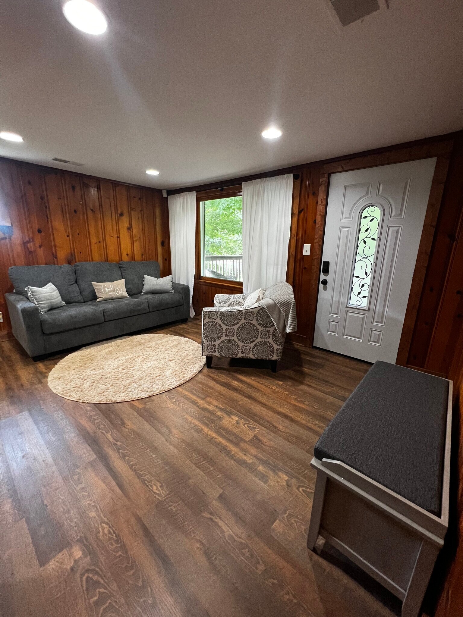 Building Photo - 8655 Coopertown Rd