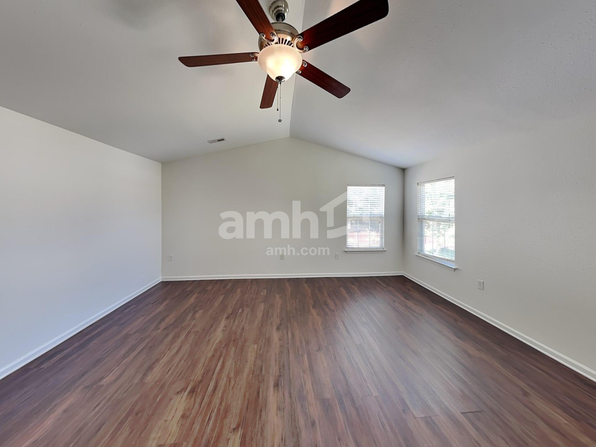 Building Photo - 14718 Watertrace Dr