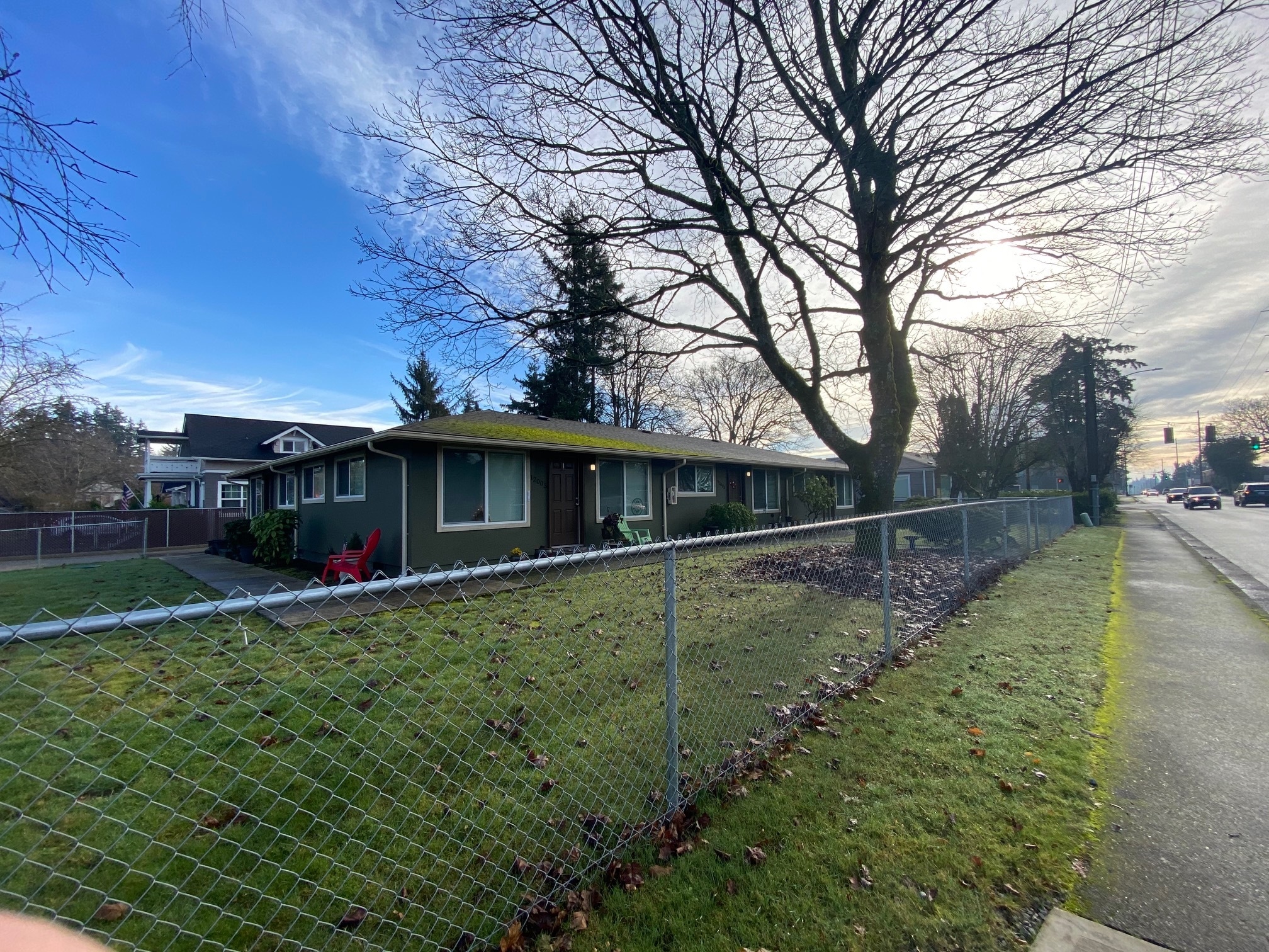 Fenced Shared Yard - 318 120th St S