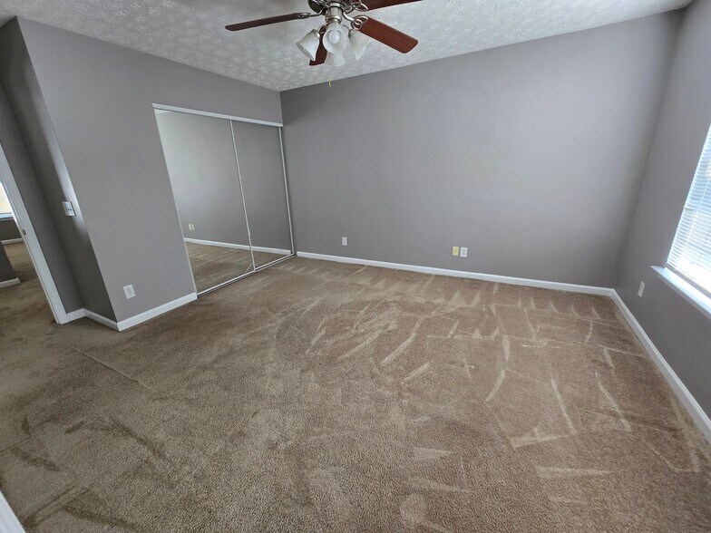 Building Photo - 231 Windcroft Ln NW