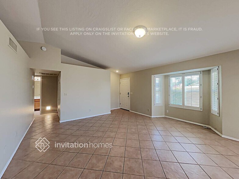 Building Photo - 4776 W Marco Polo Rd