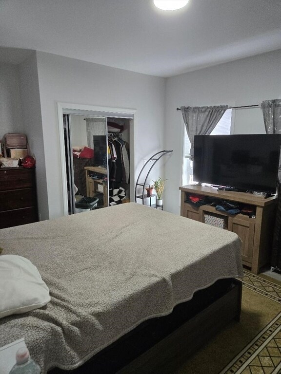 Building Photo - 68 Main St