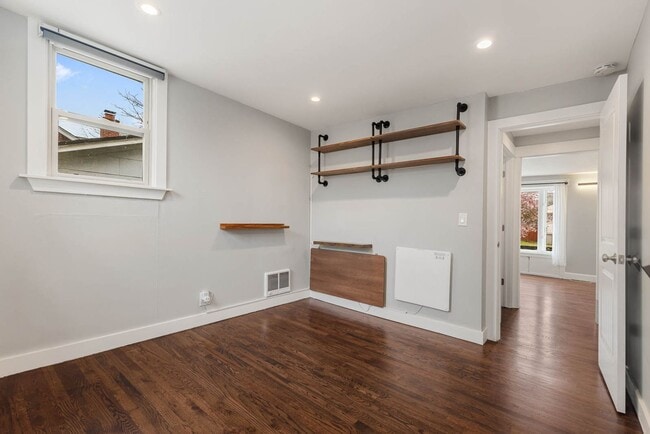 Building Photo - 2340 N 58th St