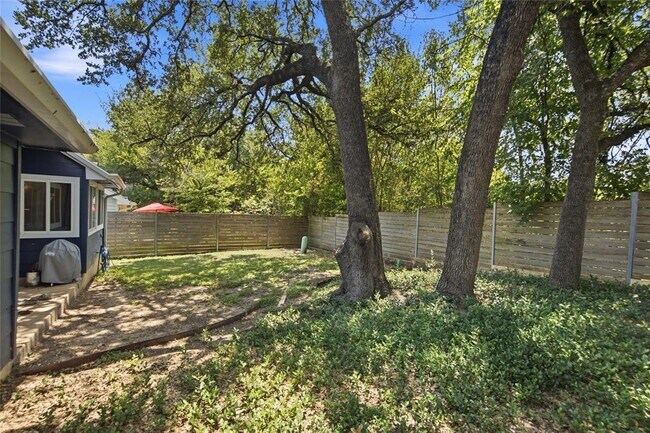 Building Photo - 6107 Avery Island Ave