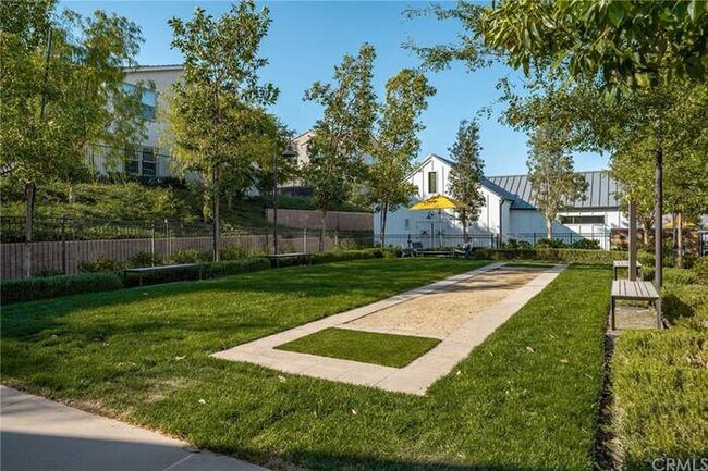 Building Photo - 2625 Verna Dr
