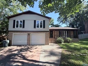 Building Photo - 11114 Hillwood Dr SE